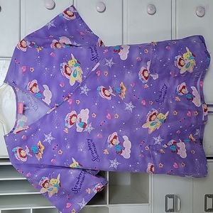 Strawberry Shortcake used scrub top 2XL cute!